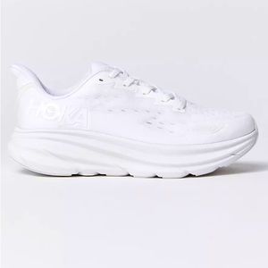 NWT Hoka Clifton 9: All White